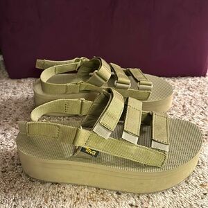 Teva Flatform Mevia Sandal Green